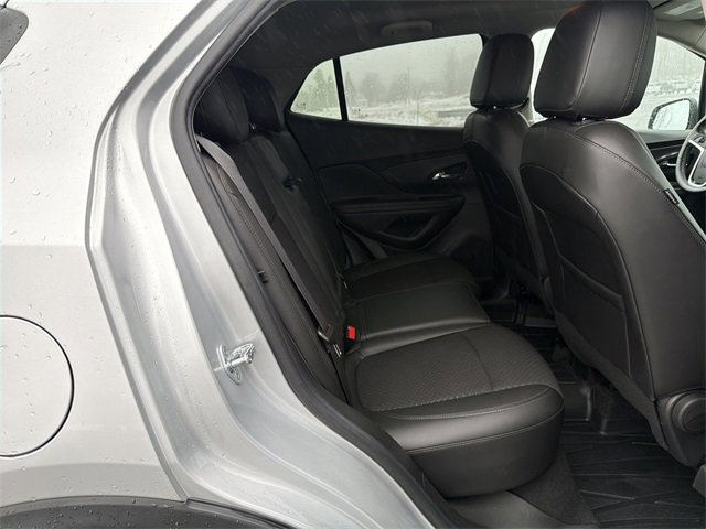 Used 2022 Buick Encore Preferred w/ Safety Package image 28