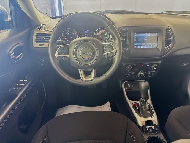 Used 2021 Jeep Compass Sport FWD image 23