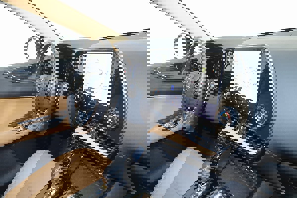 Used 2022 Lexus NX 350 AWD image 42