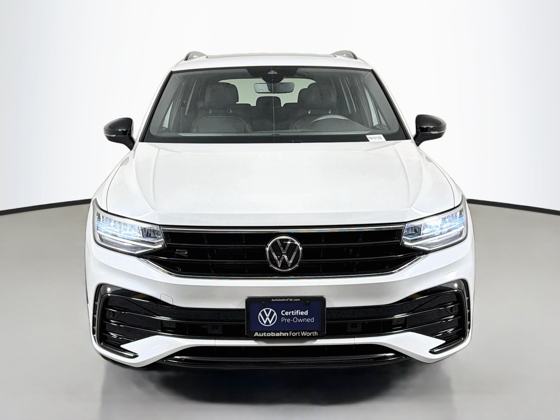 Certified 2023 Volkswagen Tiguan SE R-Line FWD image 2