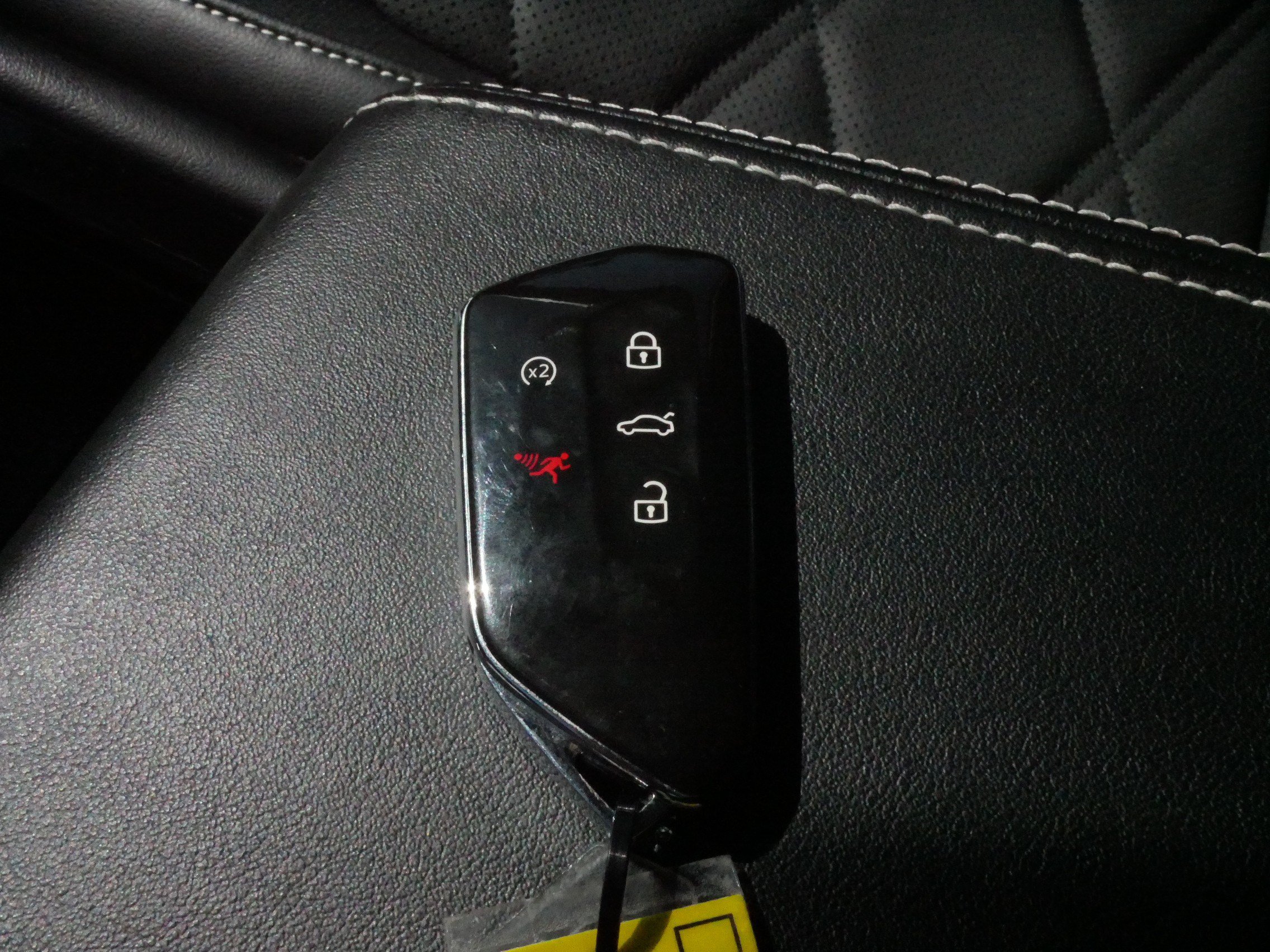 Certified 2024 Volkswagen Atlas SE AWD/4WD image 32