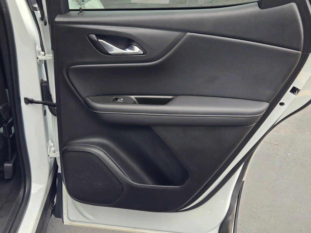 Certified 2023 Chevrolet Blazer LT AWD/4WD image 9