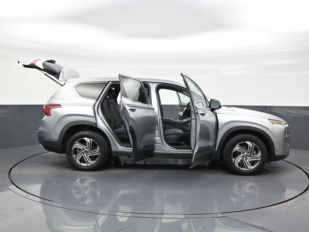 Used 2021 Hyundai Santa Fe SE image 30