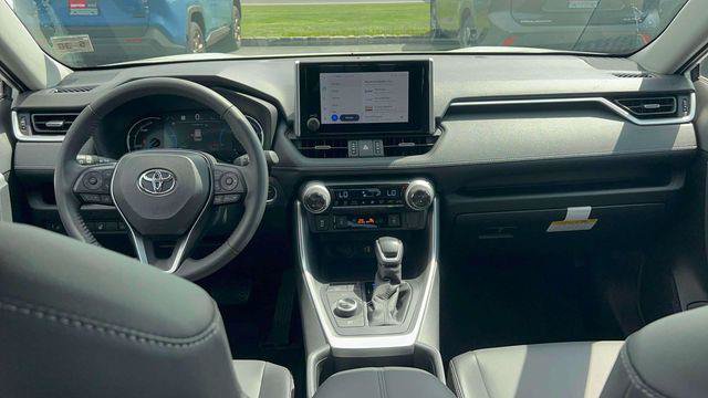 Certified 2025 Toyota RAV4 XLE Premium w/ Weather Package AWD/4WD image 31