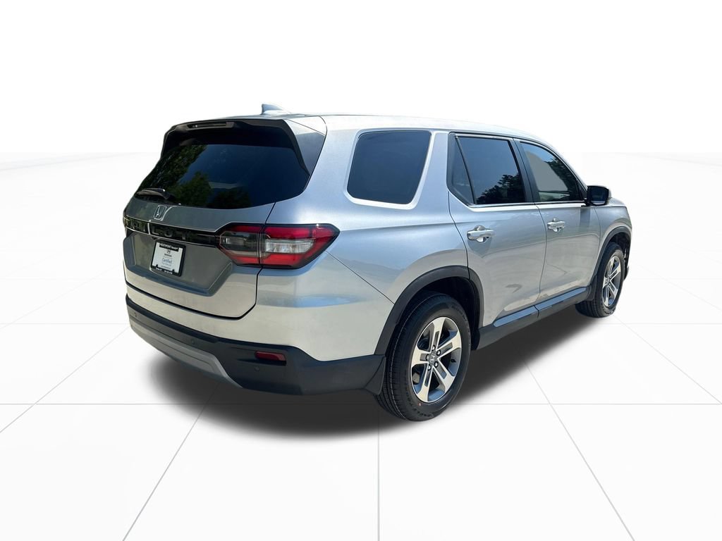 Certified 2024 Honda Pilot EX-L image 9