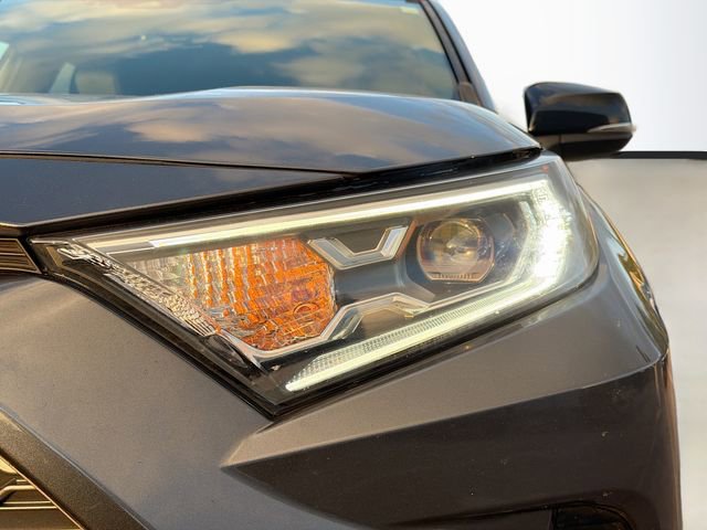 Used 2019 Toyota RAV4 XSE w/ XSE Weather Package image 9