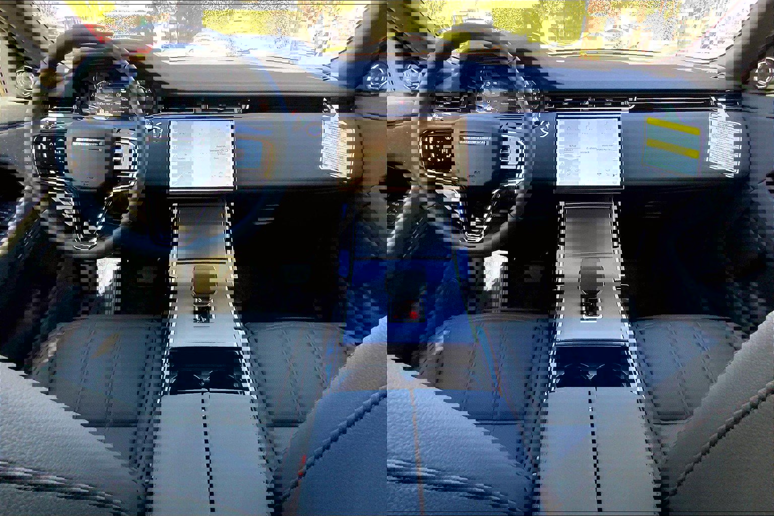 New 2026 Land Rover Range Rover Evoque S image 7