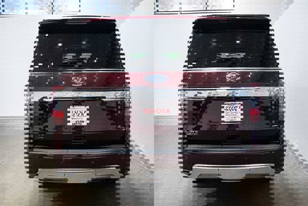 Used 2021 Ford Expedition Max Limited AWD/4WD image 8