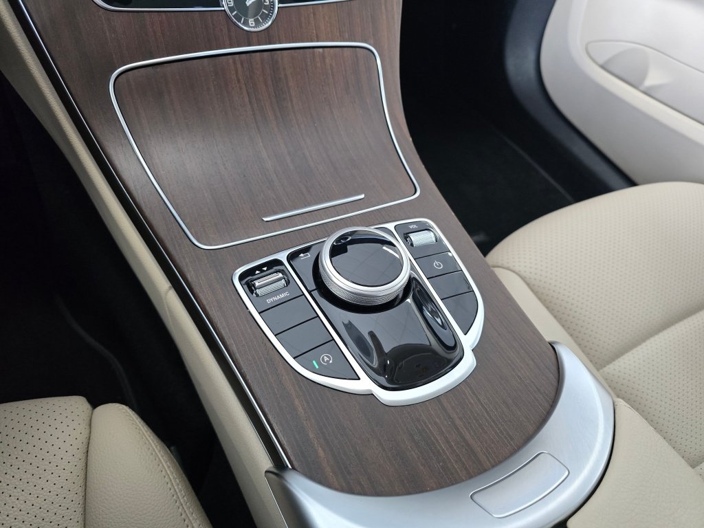 Used 2020 Mercedes-Benz C 300 4MATIC Sedan image 31