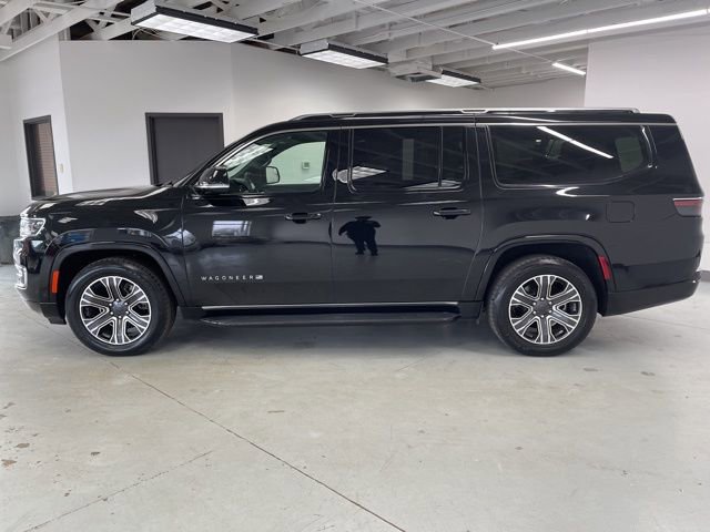 Used 2024 Jeep Wagoneer L Series II w/ Flexible Seating Group image 6