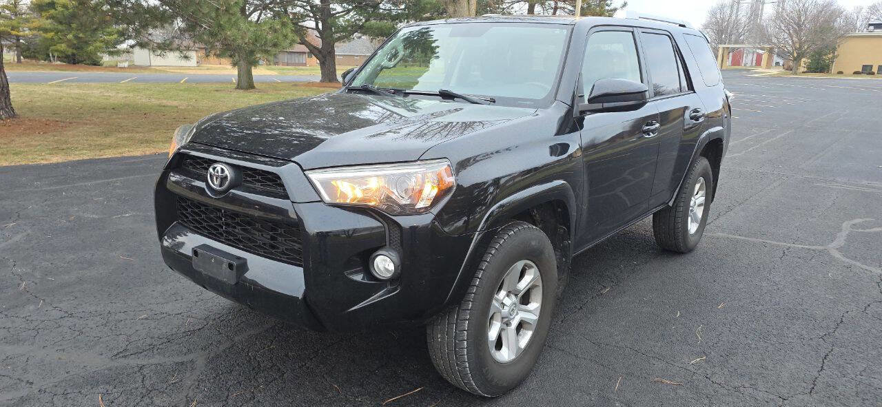 Used 2017 Toyota 4Runner SR5 image 7