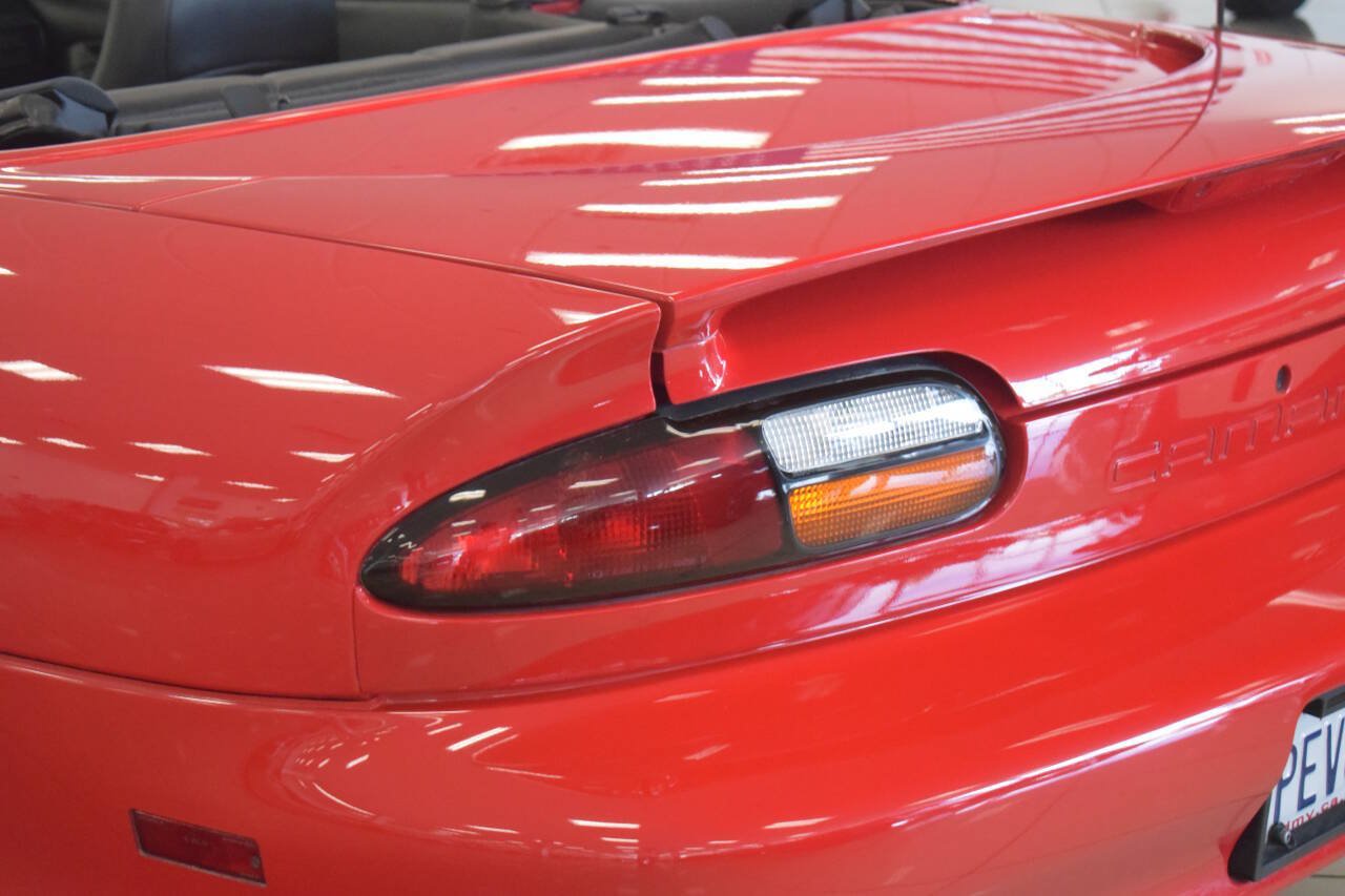 Used 2002 Chevrolet Camaro Z28 RWD image 22