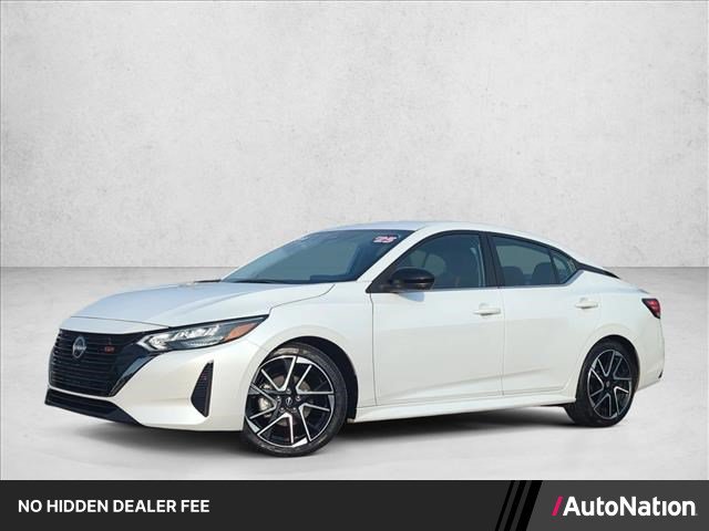 Used 2025 Nissan Sentra SR FWD image 1