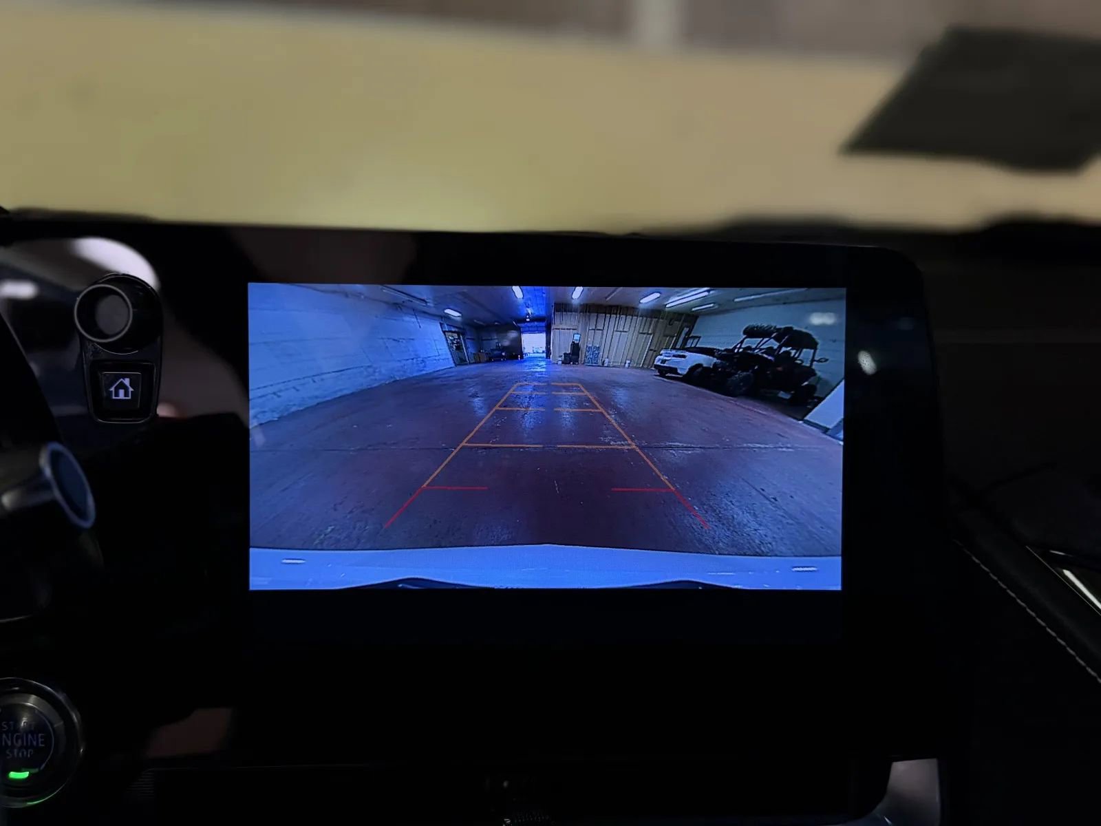 Used 2023 Chevrolet Corvette Stingray w/ Z51 Performance Package image 30