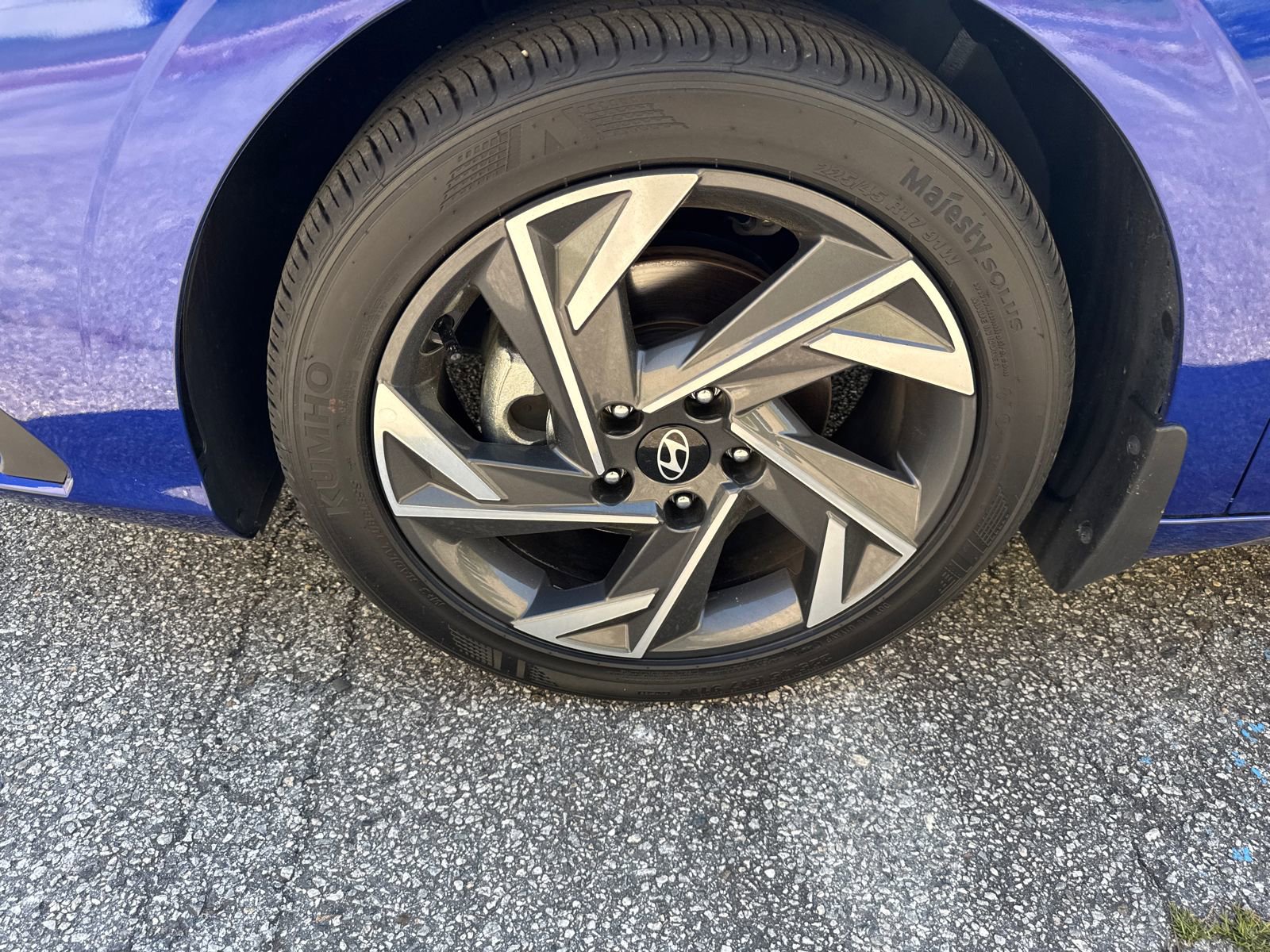 Used 2025 Hyundai Elantra Sport image 11