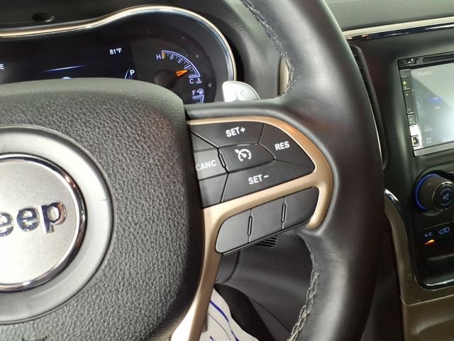 Used 2016 Jeep Grand Cherokee Laredo AWD/4WD image 17