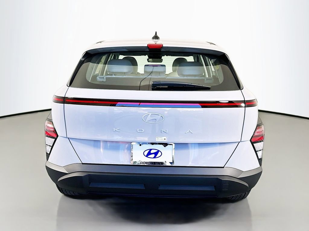 New 2026 Hyundai Kona SE image 6