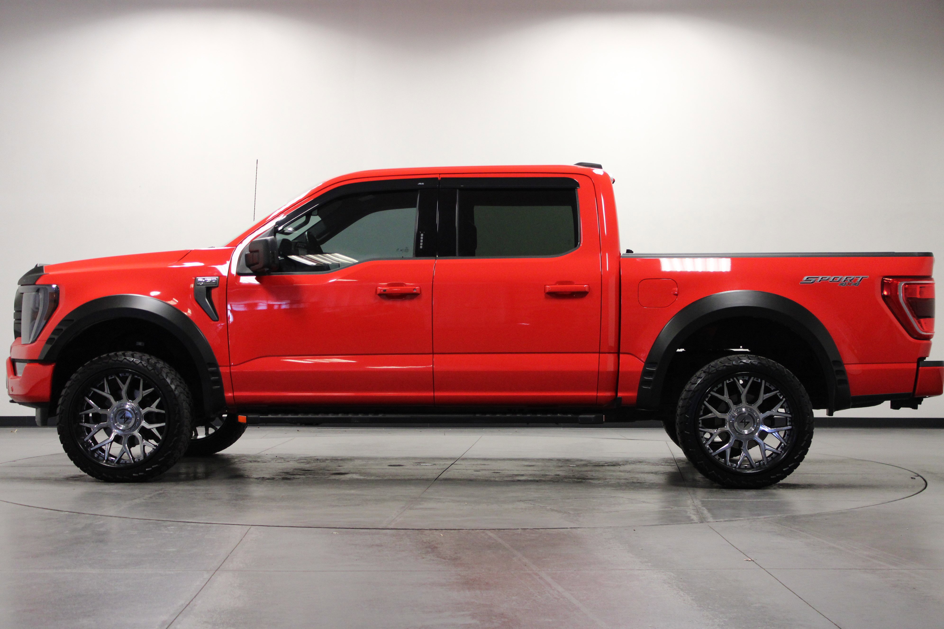 Used 2023 Ford F150 XLT w/ Equipment Group 302A High image 7