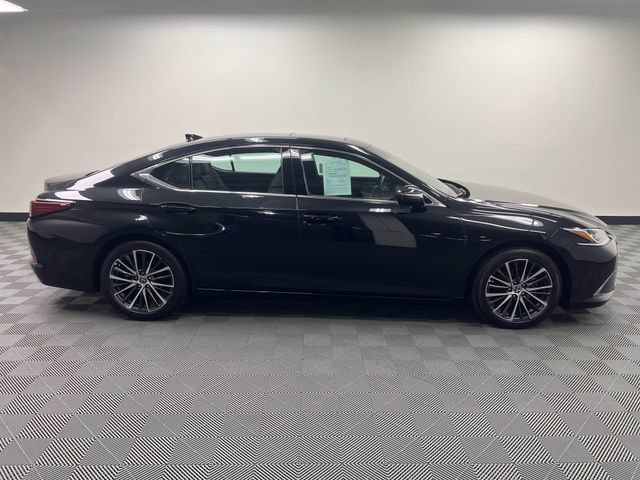 Certified 2024 Lexus ES 350 w/ Premium Package FWD image 4