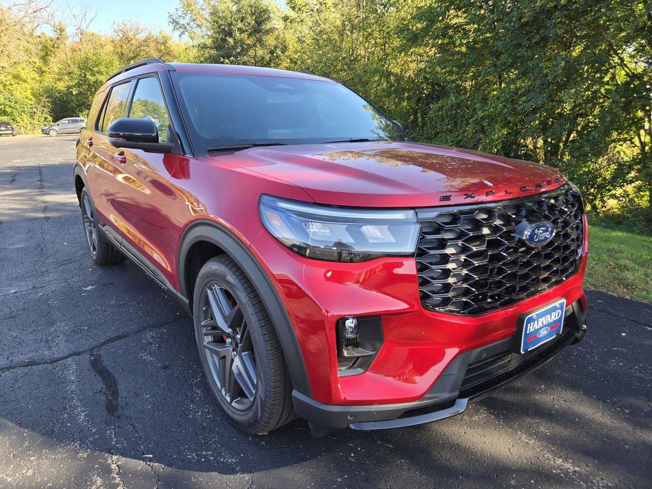 New 2025 Ford Explorer ST image 1