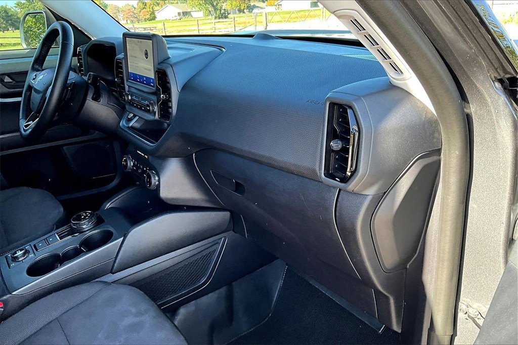 Used 2024 Ford Bronco Sport Badlands image 14