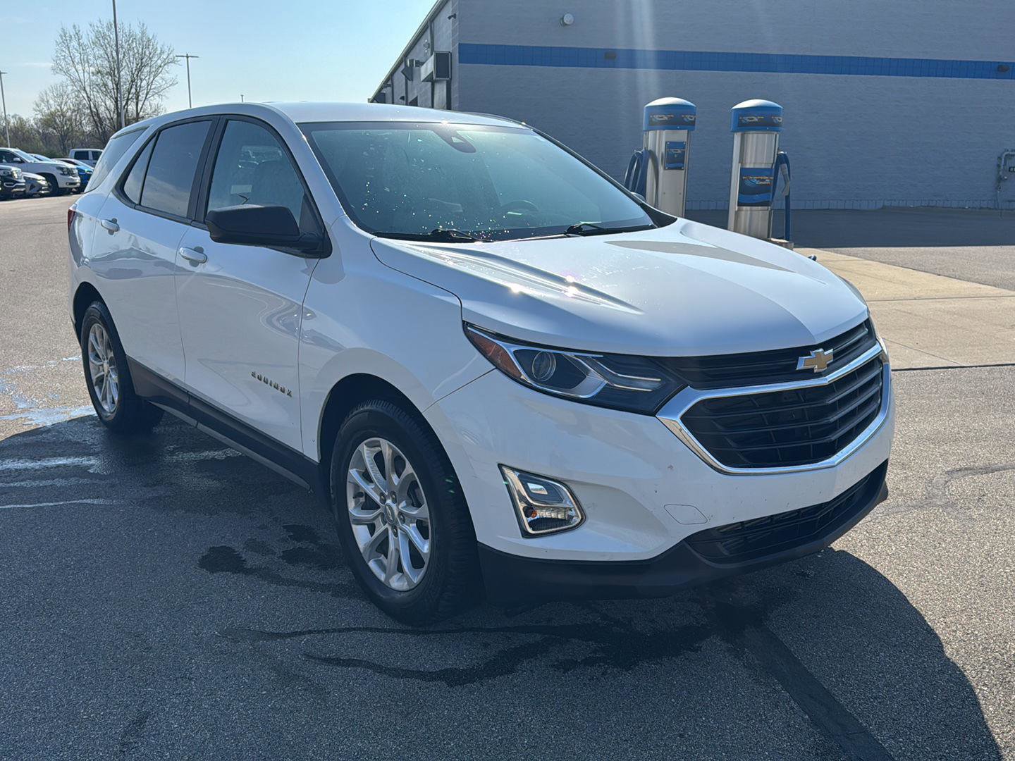 Used 2020 Chevrolet Equinox LS w/ LS Convenience Package image 8