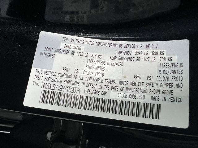 Used 2017 Toyota Yaris iA image 35