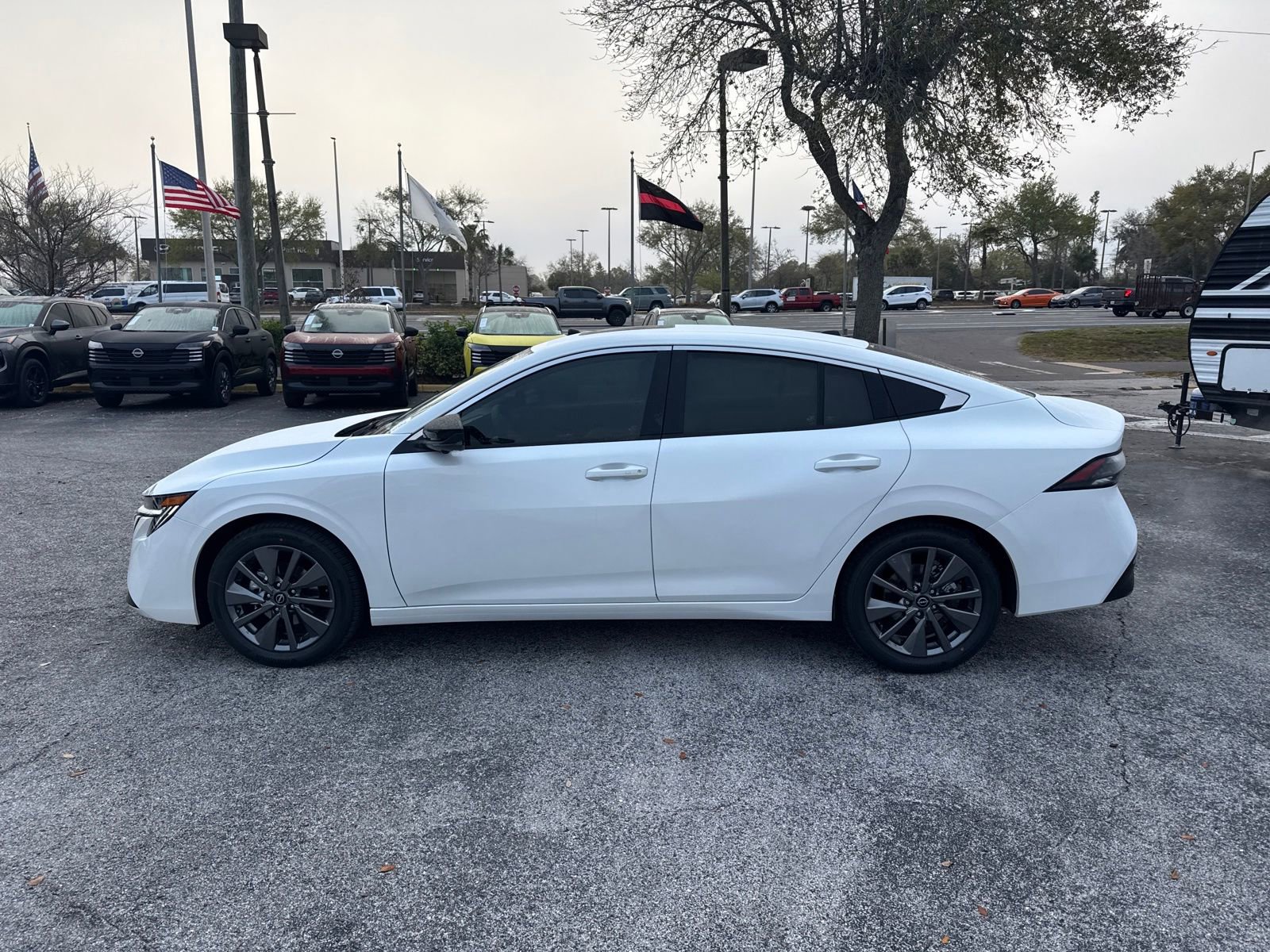 New 2026 Nissan Sentra SL w/ Floor Mat Package FWD image 10