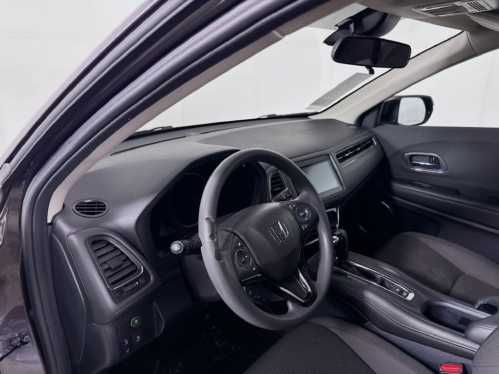 Used 2022 Honda HR-V EX image 10