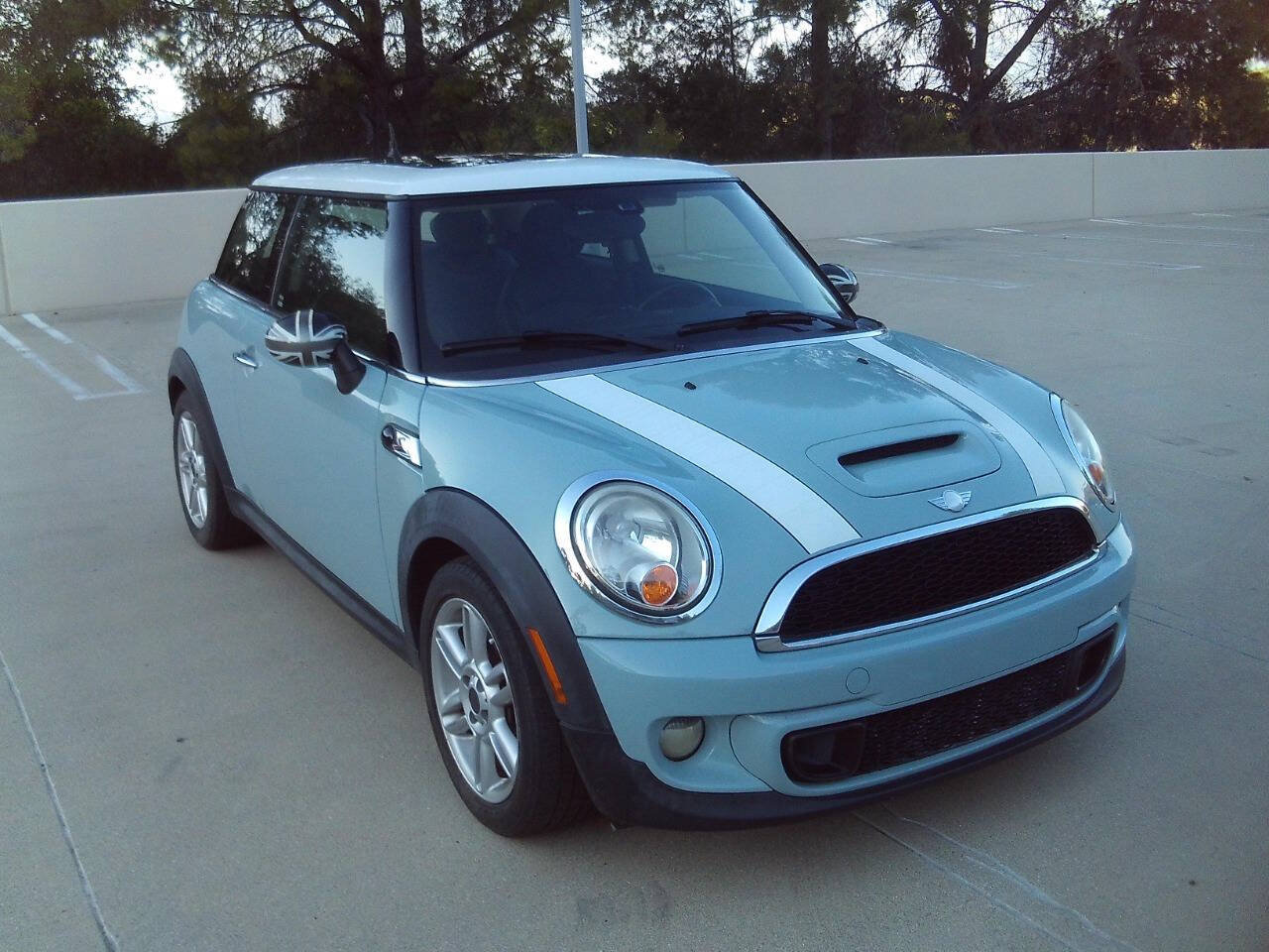 Used 2012 MINI Cooper S FWD image 2