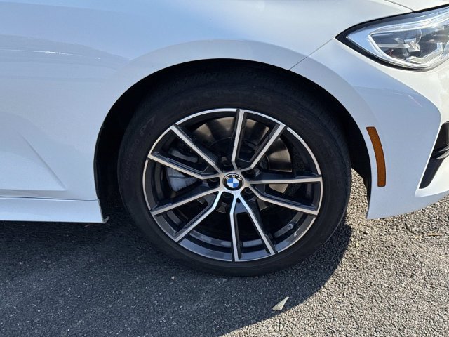 Used 2020 BMW 330i xDrive Sedan w/ Convenience Package AWD/4WD image 7