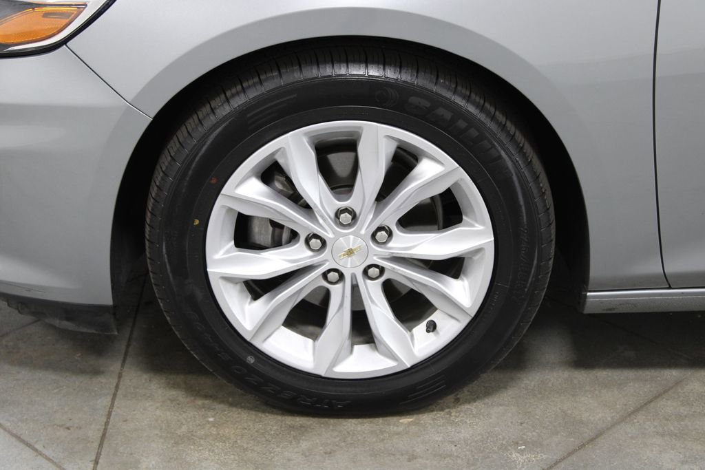 Used 2024 Chevrolet Malibu LT image 17