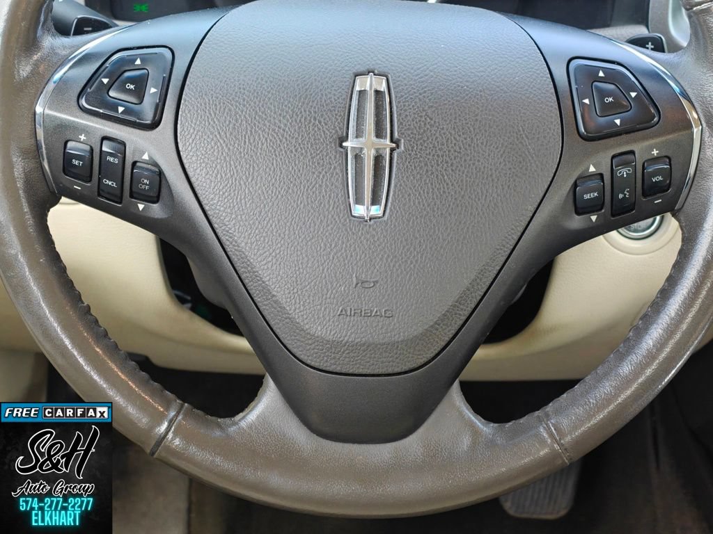 Used 2016 Lincoln MKS AWD w/ Equipment Group 101A image 5