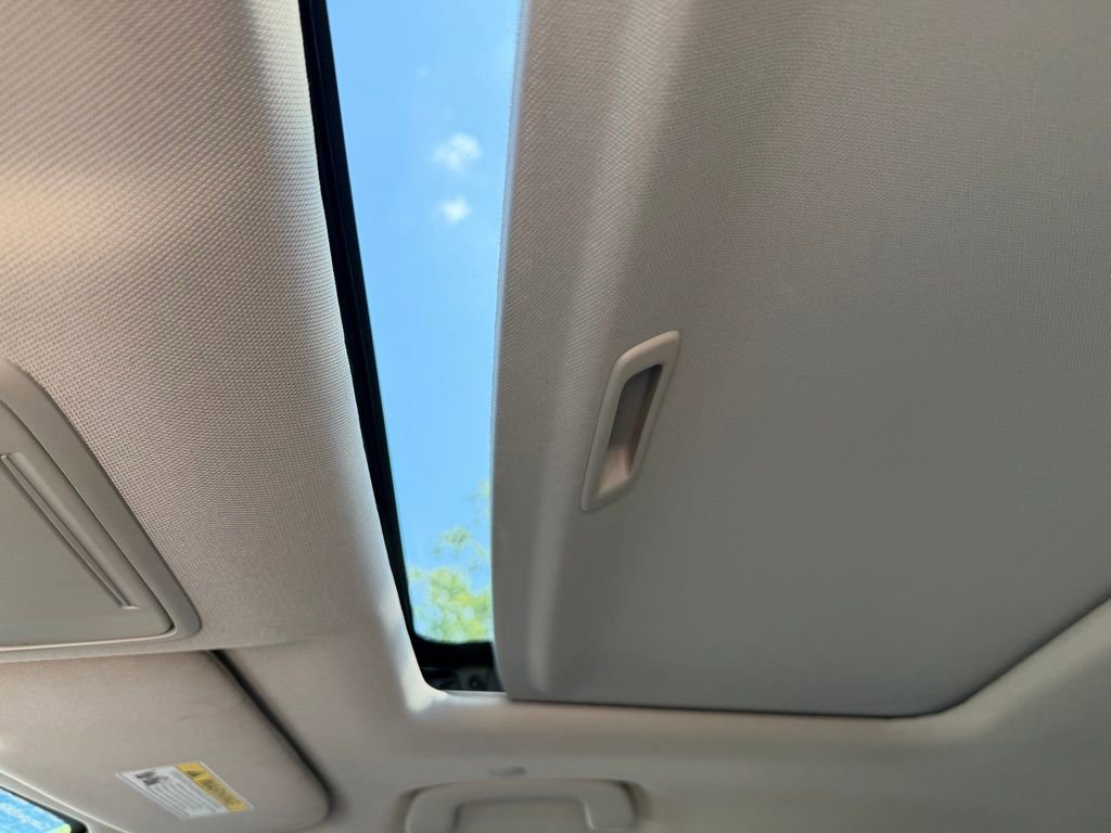Used 2024 Honda CR-V EX-L image 29