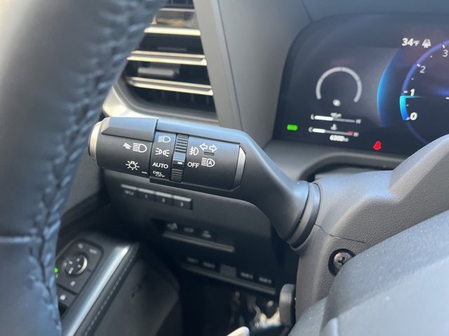 Used 2025 Lexus GX 550 image 22