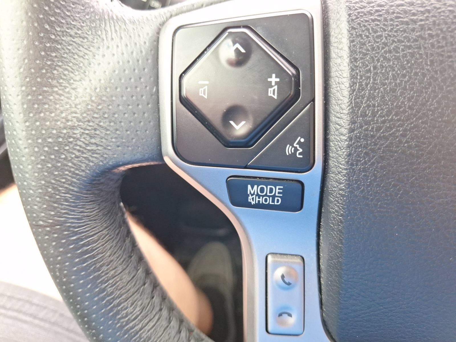 Used 2020 Toyota 4Runner SR5 Premium RWD image 20
