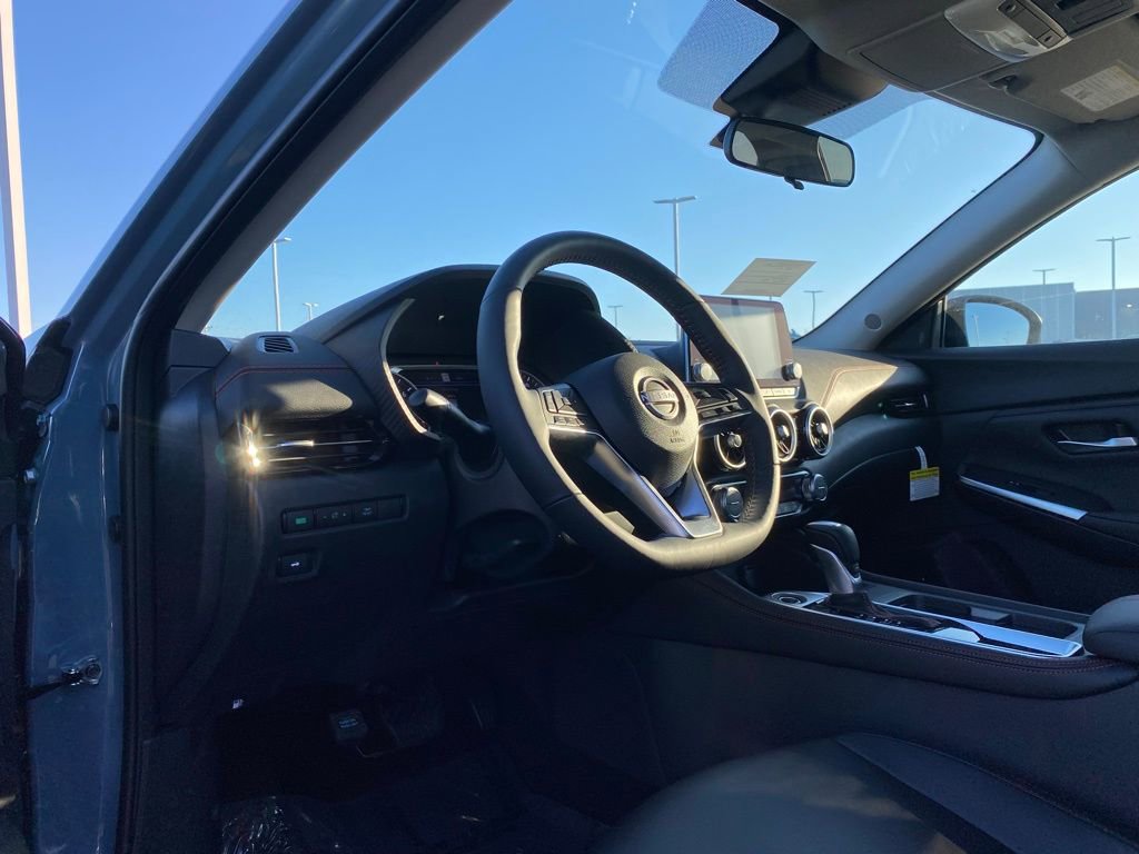 New 2025 Nissan Sentra SR w/ SR Premium Package image 10