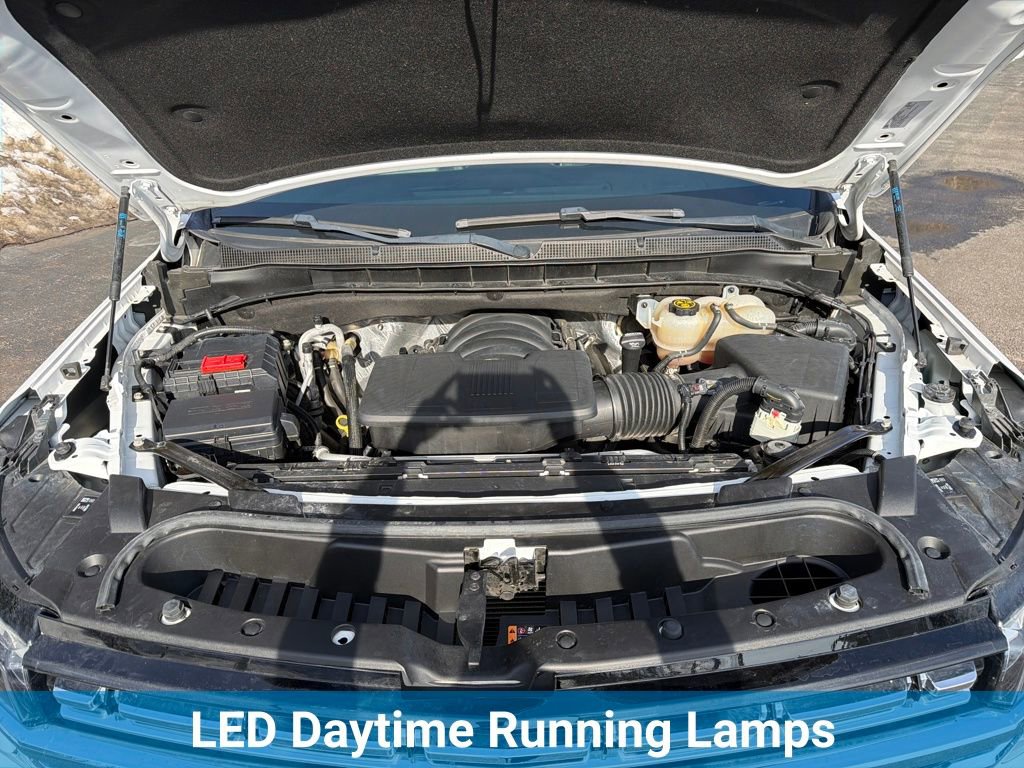 Used 2023 Chevrolet Suburban Premier image 20