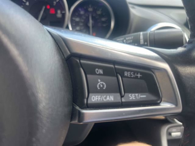 Used 2019 MAZDA MX-5 Miata RF Grand Touring RWD image 21