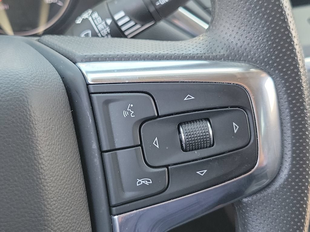 Used 2024 Chevrolet Blazer LT FWD image 24
