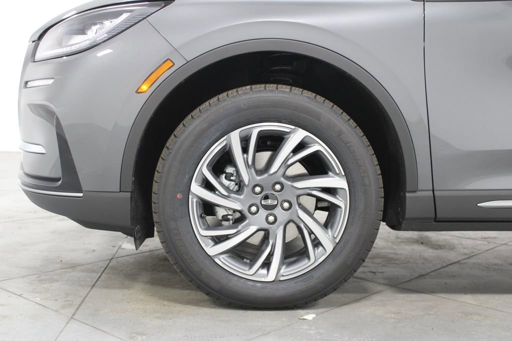 New 2026 Lincoln Corsair Premiere image 18