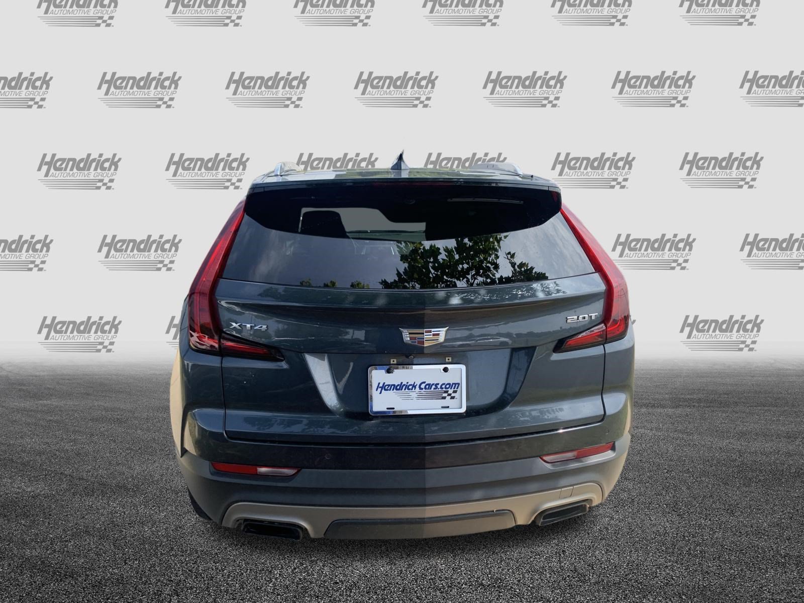 Used 2019 Cadillac XT4 Premium Luxury w/ Technology Package FWD image 9