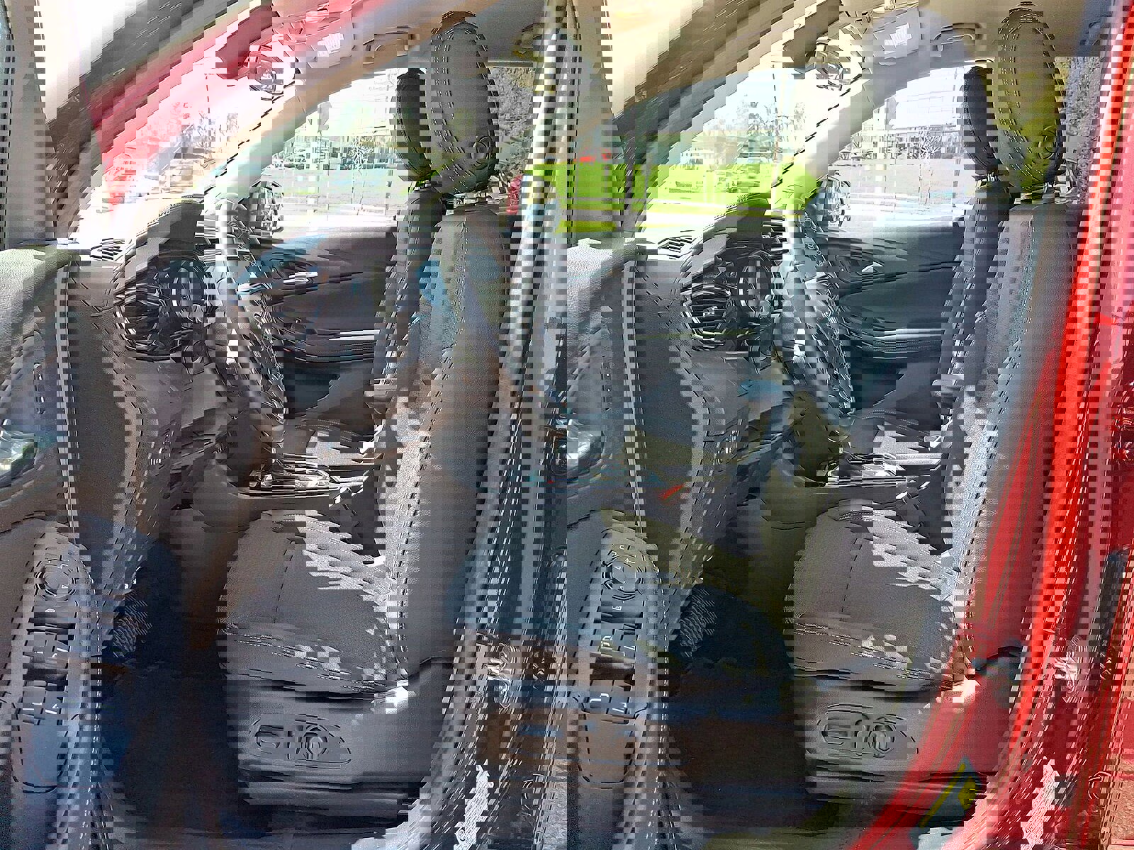 Certified 2023 Buick Encore GX Select w/ Sport Touring Package image 11