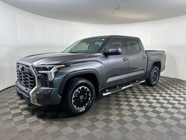 Used 2022 Toyota Tundra SR5 w/ TRD Off-Road Package image 7