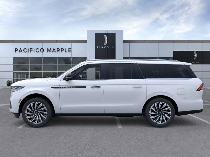 New 2026 Lincoln Navigator L Black Label image 3