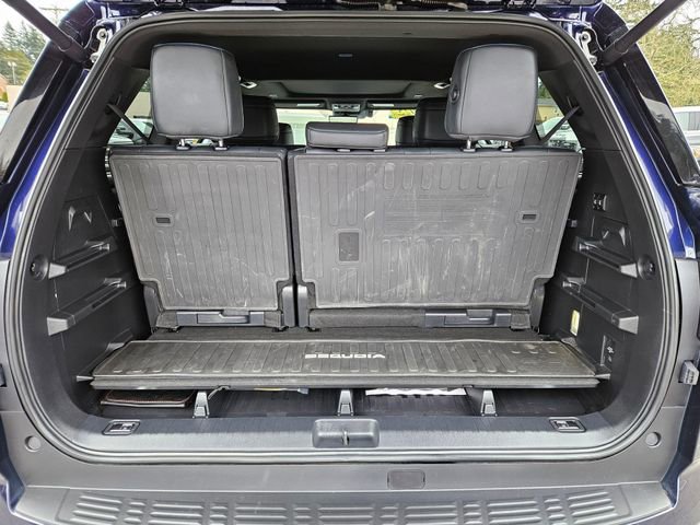 Used 2025 Toyota Sequoia Platinum AWD/4WD image 12