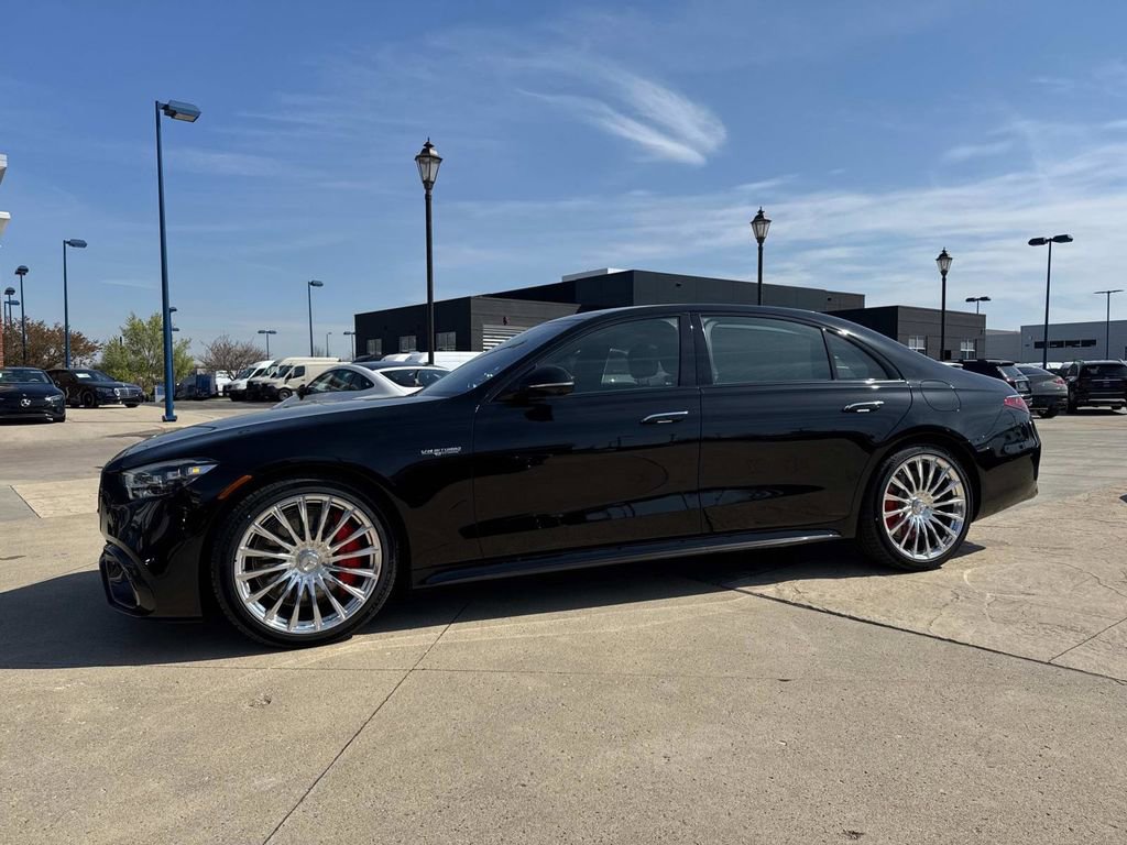 New 2025 Mercedes-Benz S 63 AMG S image 2