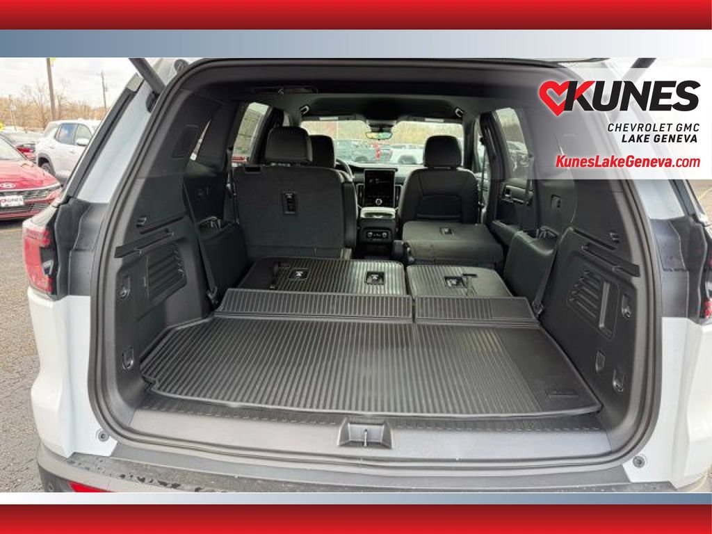 New 2026 GMC Acadia AT4 w/ Luxury Package AWD/4WD image 26