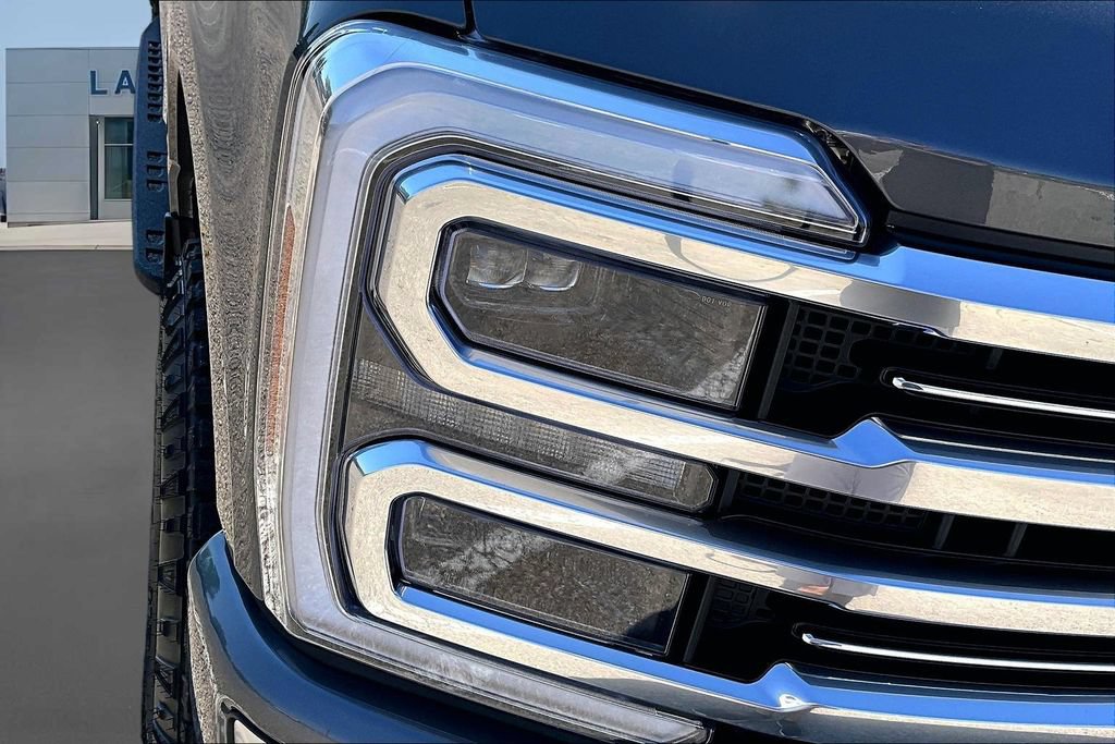 New 2026 Ford F250 Platinum w/ Platinum Plus Package AWD/4WD image 34