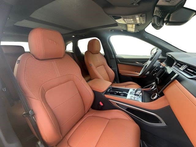 New 2026 Jaguar F-PACE R-Dynamic S AWD/4WD image 16